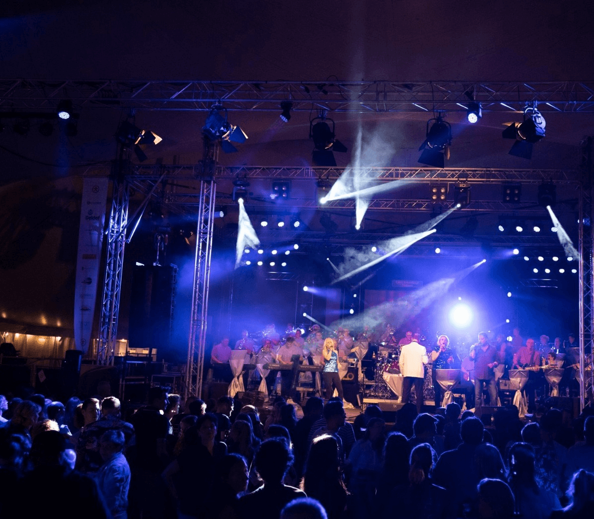 01 - Verhuur Background